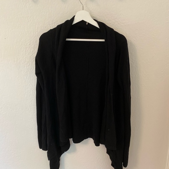 Lululemon sweater shawl - Picture 2 of 5